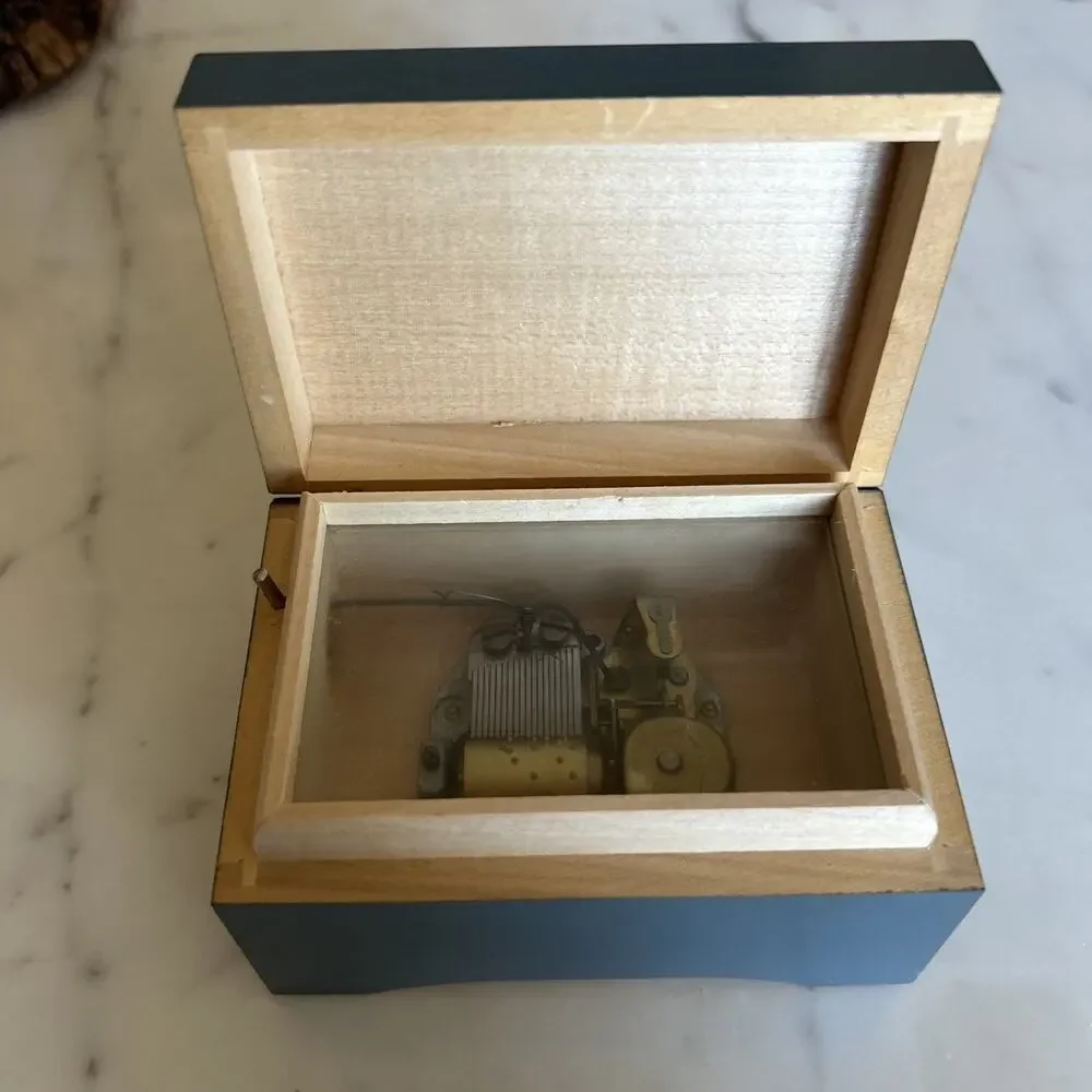 Vintage Hummel Music Box Girl with Deer, Lara’s Theme, Thorens Movement, Swiss